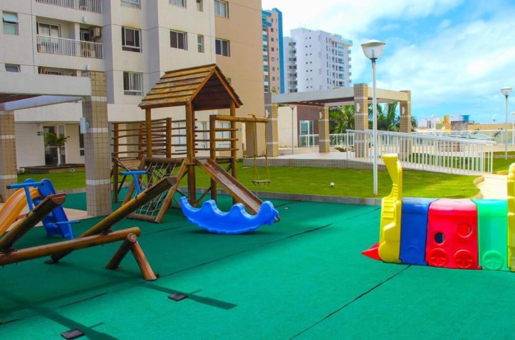 Aptos Atras Da Passarela Do Caranguejo Aracaju